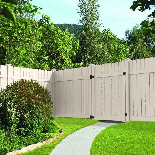 Dog Ear  Vinyl Fence